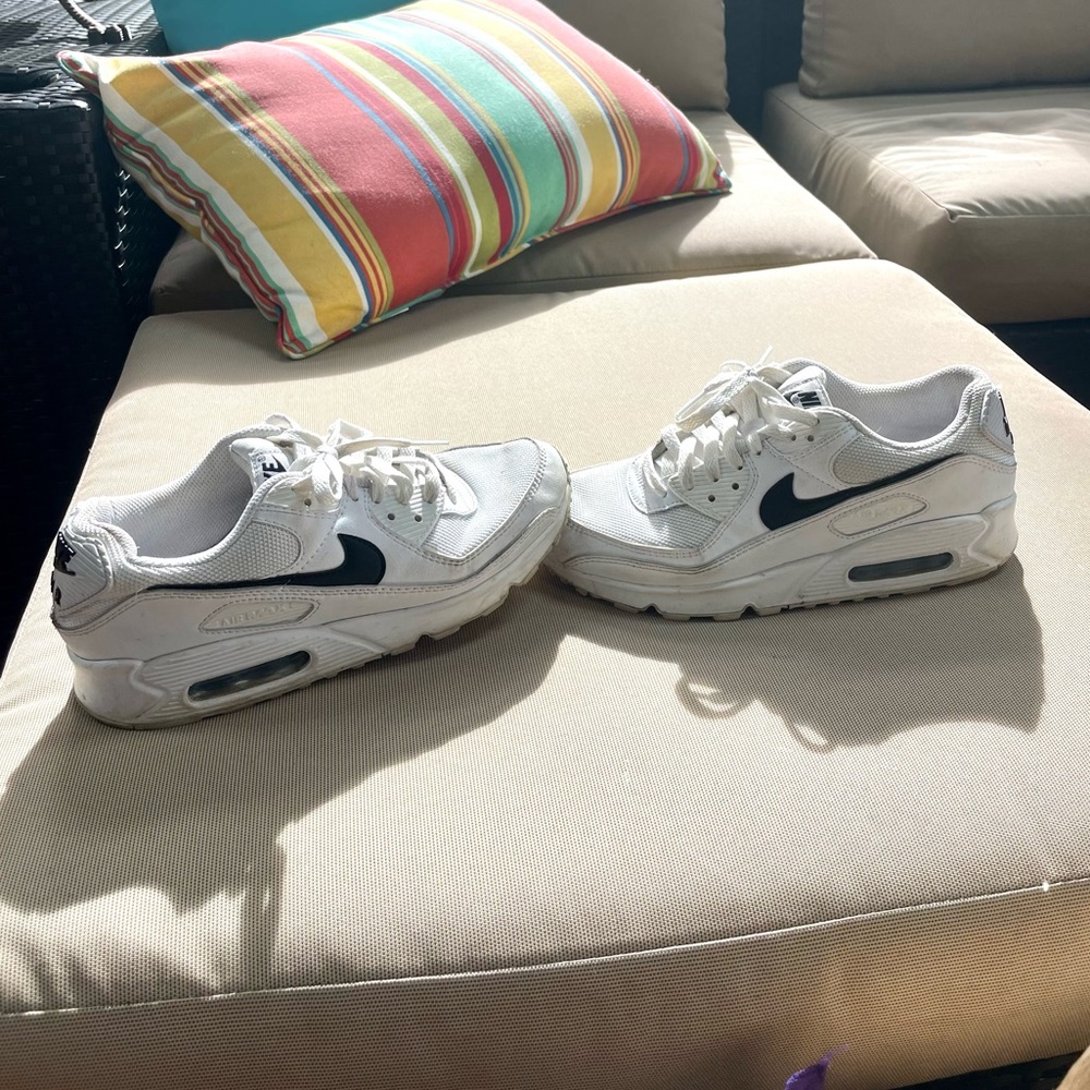 Women Nike Air Max - white & black
